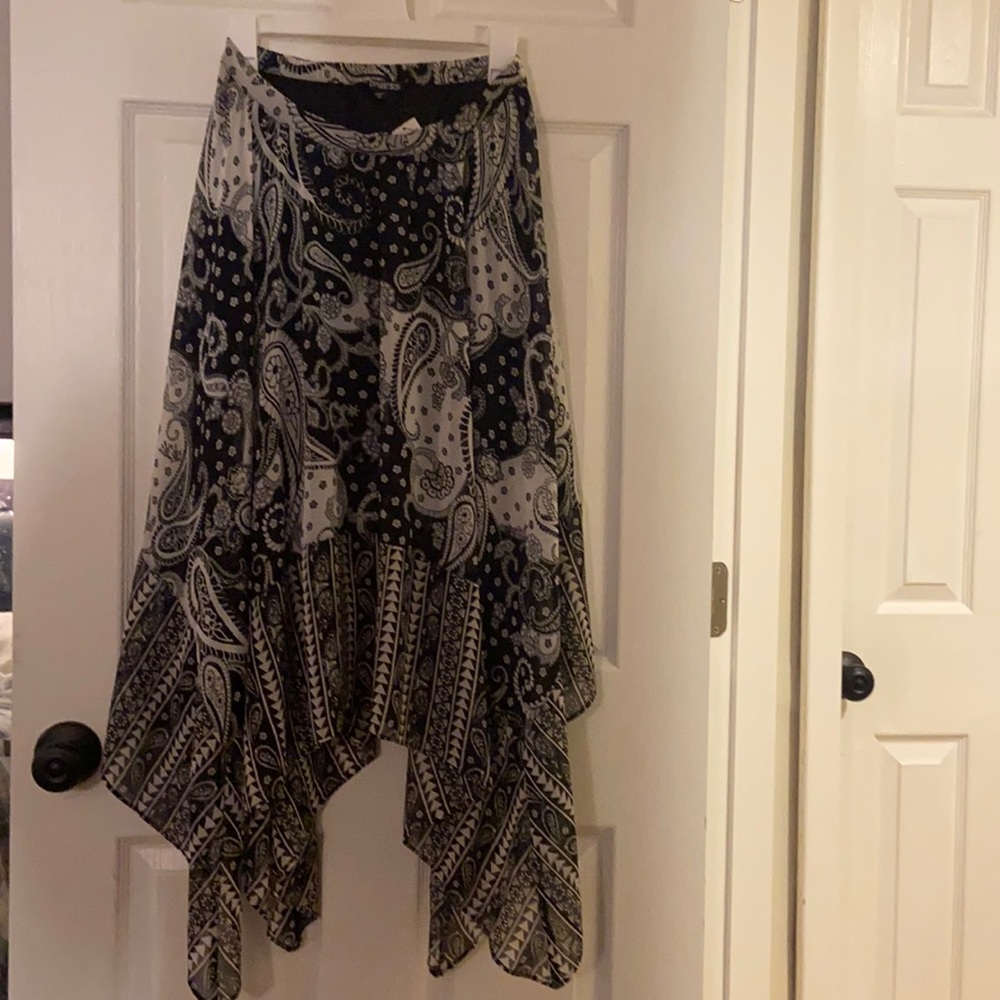Handkerchief skirt